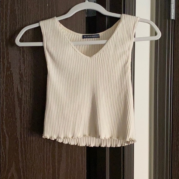 cropped tank - Picture 1 of 3